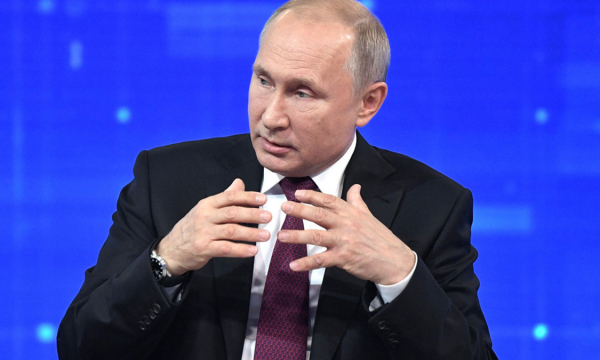 Путин заявил, что его зарплата не самая большая в стране