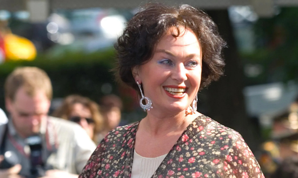 Лариса Гузеева едва не пострадала на новогодних съемках